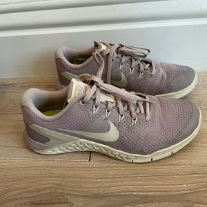 Nike Metcon 4 Lilac
